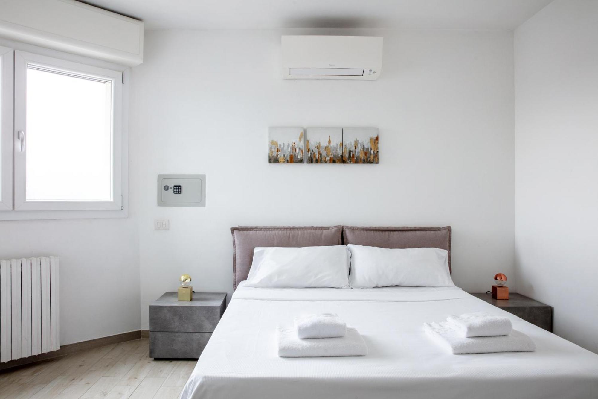 Dehomes - Porta Genova Luxury Stay Mediolan Zewnętrze zdjęcie